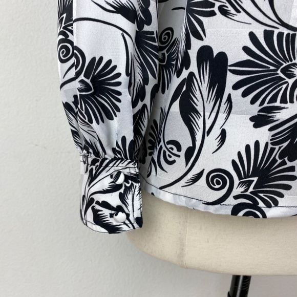 Vintage 90s Lloyd Williams Floral Blouse Size 6 Slinky Black White Long Sleeve - Picture 8 of 10